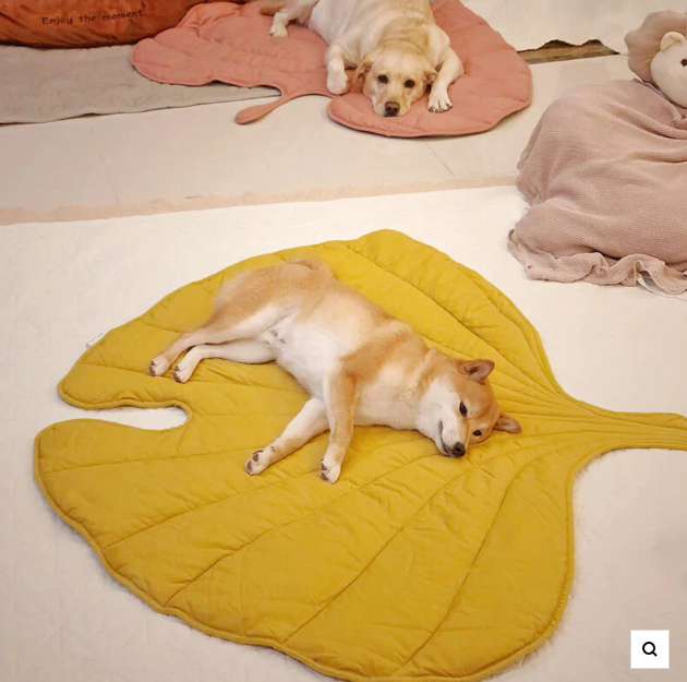 Leaf Throw Anti-Slip Blanket