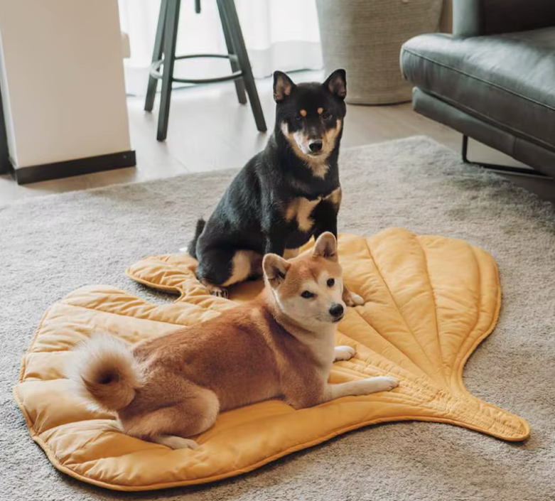 Leaf Throw Anti-Slip Blanket