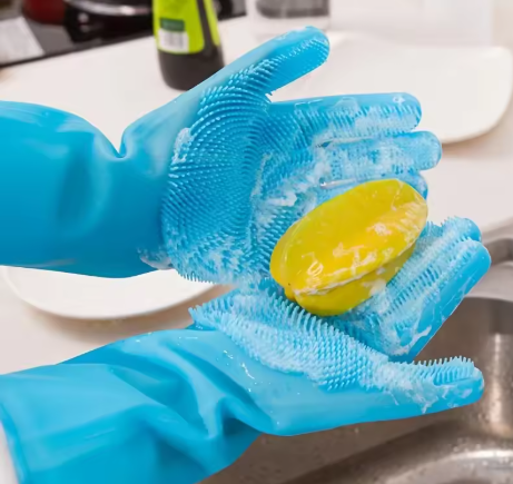 Pet Shower Scrub Pack (Gloves & Shampoo Dispenser)